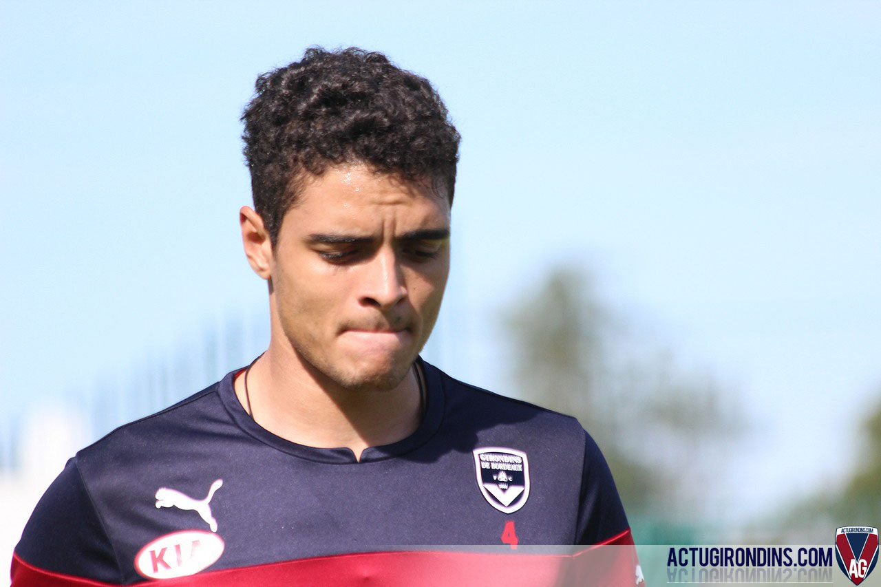 Tiago Ilori (gros plan)